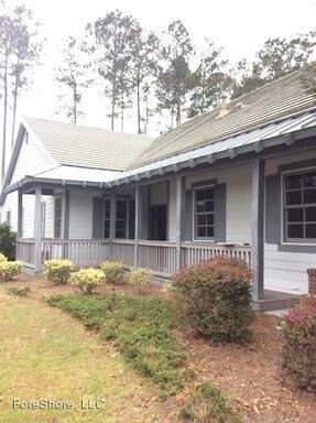 Primary Photo - 3 br, 2.5 bath House - 35 Augustine Rd