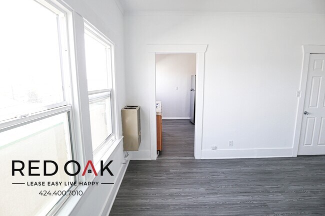 Foto del edificio - 527 W 15th St