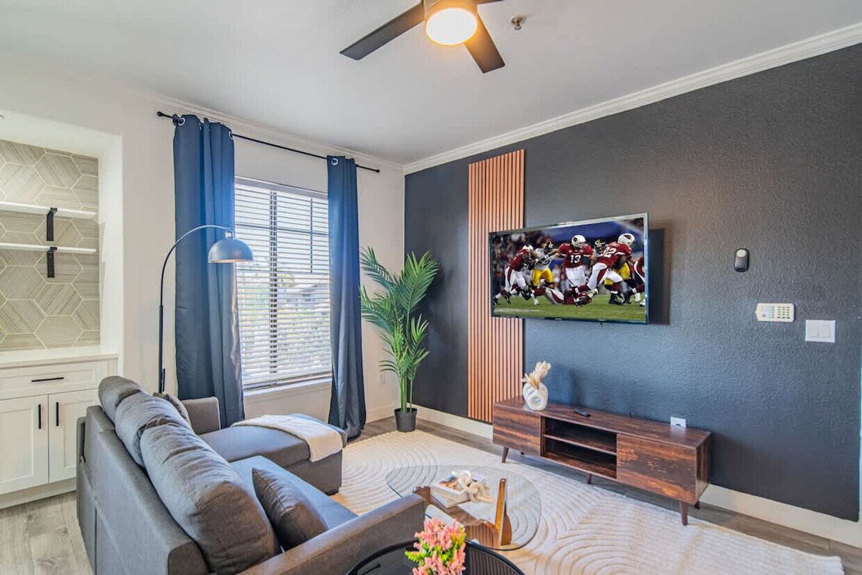Foto principal - 7455 N 95th Ave