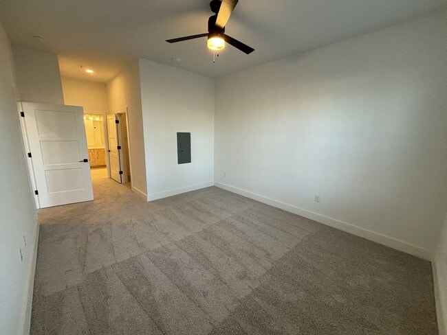 Interior Photo - The Argos Apartments on The Beltline