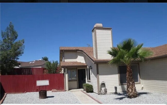Foto del edificio - 9188 Applewood Ln