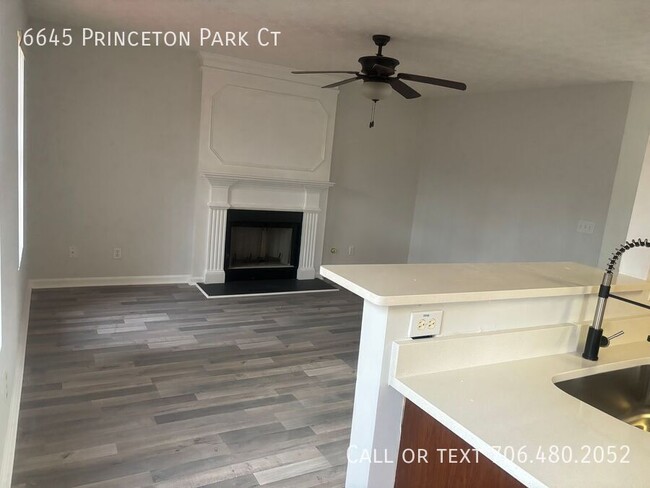 Building Photo - 6645 Princeton Park Ct
