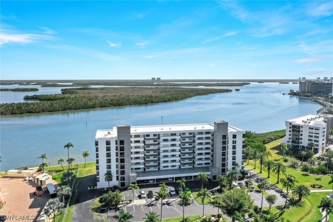 Building Photo - 4253 Bay Beach Ln