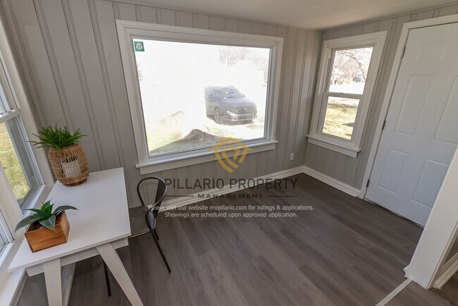 Building Photo - $500 OFF Move-In Special!! Beautifully 2-Bedroom Home Minutes from Bottleworks & Historic Irvington!