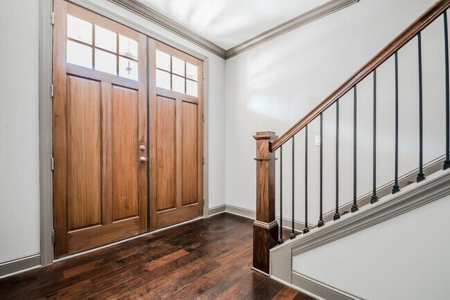 Foto del edificio - 1435 Druid Manor Blvd