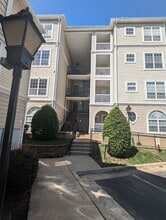 Building Photo - 4560 Strutfield Ln