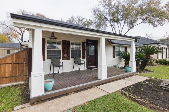 Foto del edificio - 1910 East Ave