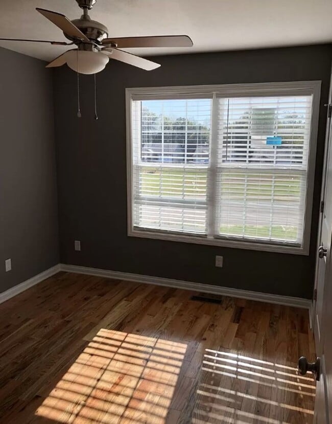 Foto del edificio - 133 Ashkirk Ln