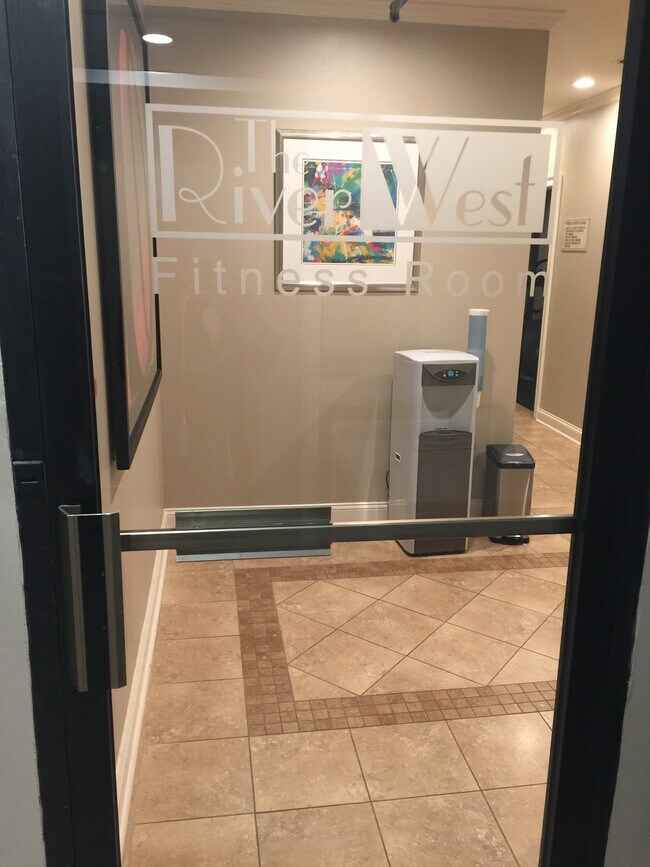 Fitness Center - 2101 River Green Dr NW