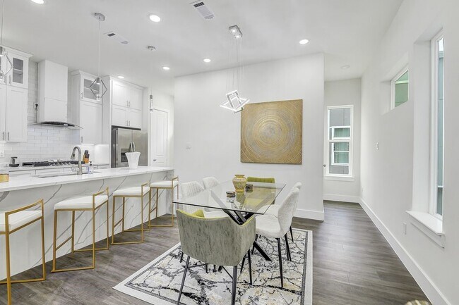 Foto del edificio - 4013 St Augustine St