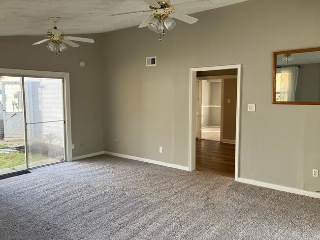Foto del edificio - Amazing 5 BR/3.5 Single-Family Home in Bowie!