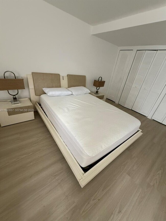 Building Photo - 2036 NE 21st Ave