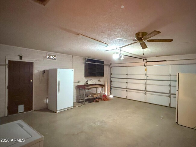 Foto del edificio - 314 E Malibu Dr