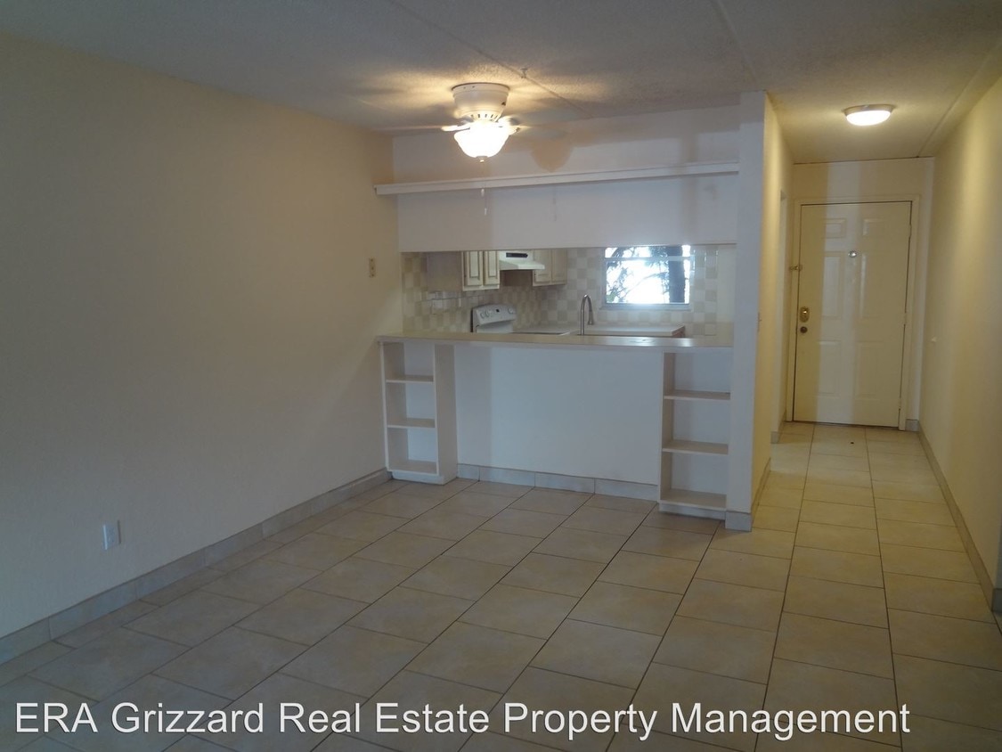 100 E Kentucky Ave Unit A1, DeLand, FL 32724 Room for Rent in DeLand