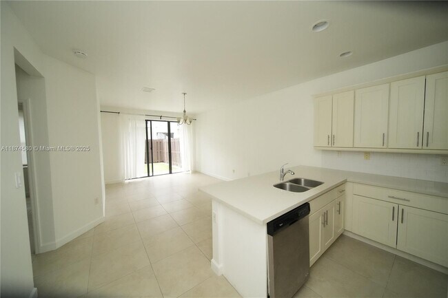Building Photo - 10457 NW 61st St