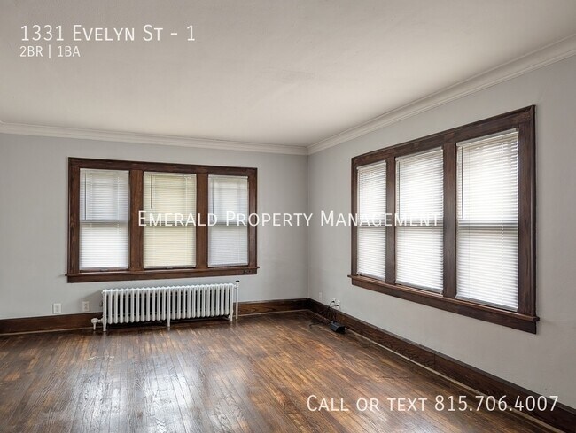 Foto del edificio - 1331 Evelyn St