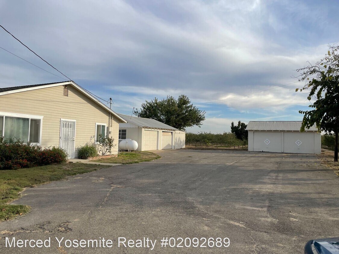 Primary Photo - 3 br, 1 bath House - 7951 Palm Ave