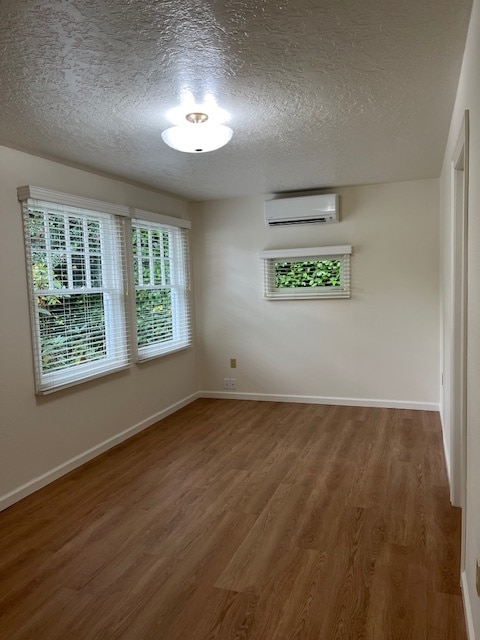 Building Photo - 4508 NW Lincoln Ave