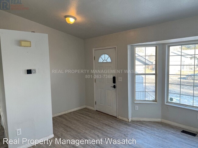 Building Photo - 4 br, 2 bath House - 4551 W 6015 S