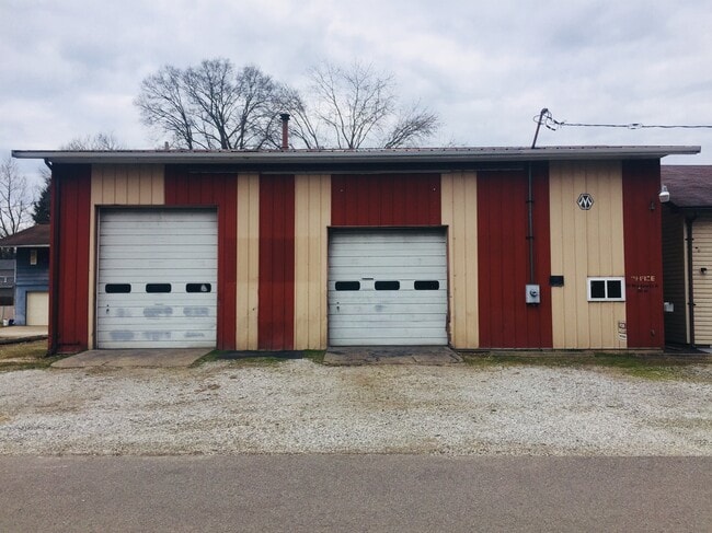 Building Photo - 107 W Sacra Via St