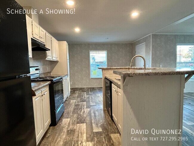 Foto del edificio - 4614 E Old Trail Rd