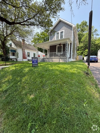 Building Photo - 6300 Chandler St