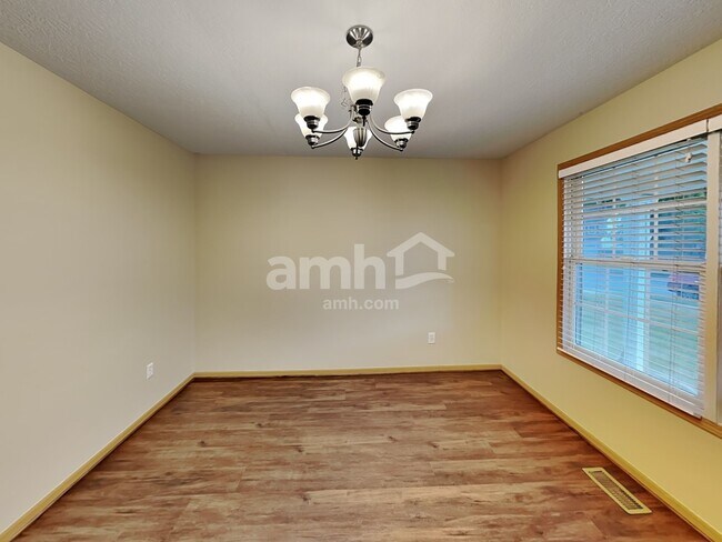 Building Photo - 5464 Boucher Drive
