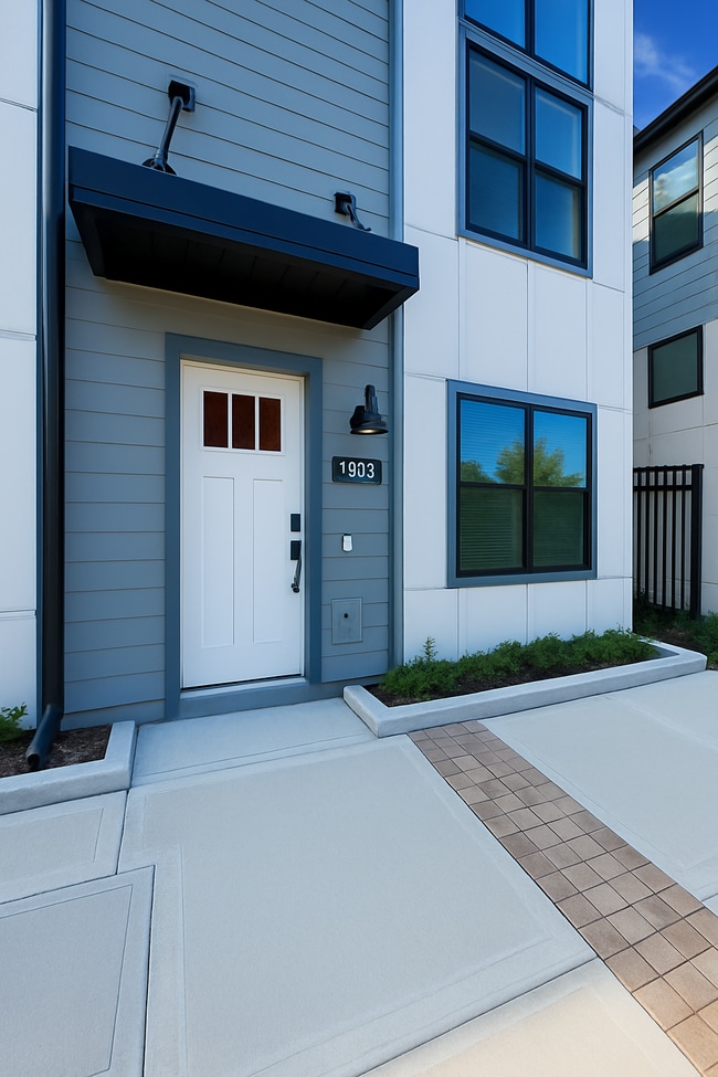 Building Photo - Modern 2-Bedroom Townhome with Garage Parking in the Heart of Jacksonville - Stylish Townhome – 1...