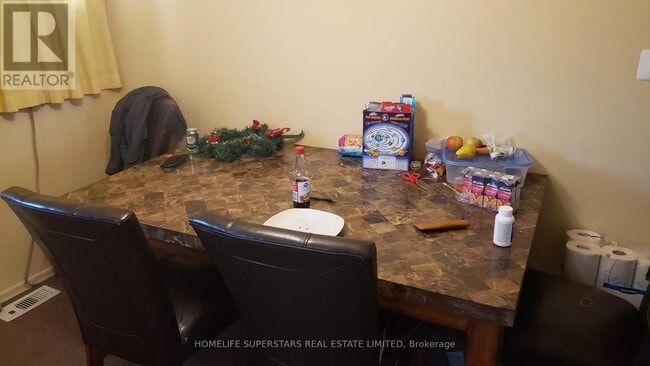 Building Photo - 56 High St