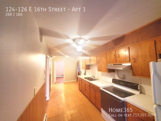 Building Photo - Large 2 bedroom condo rent ready!