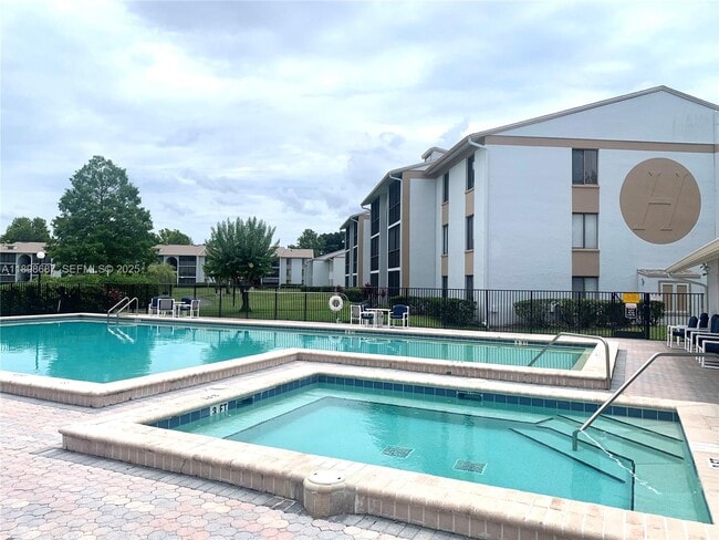 Photo - 8215 Sun Spring Cir Apartment