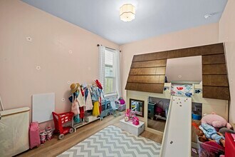 Building Photo - 534 Cedar Harbor Ct