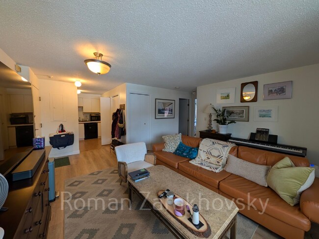 Foto del edificio - 25 Webster Ave