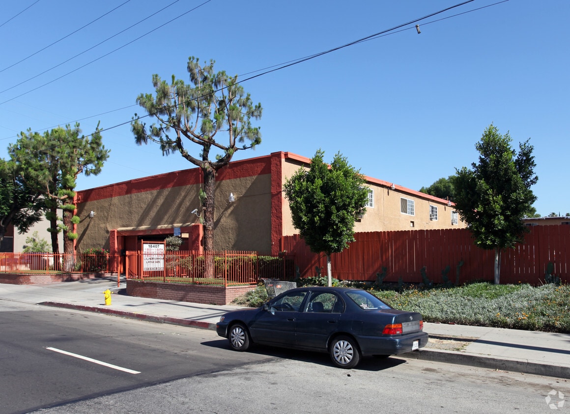 Primary Photo - The Pacifica Apartments