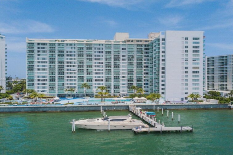1000 West Ave Miami Beach