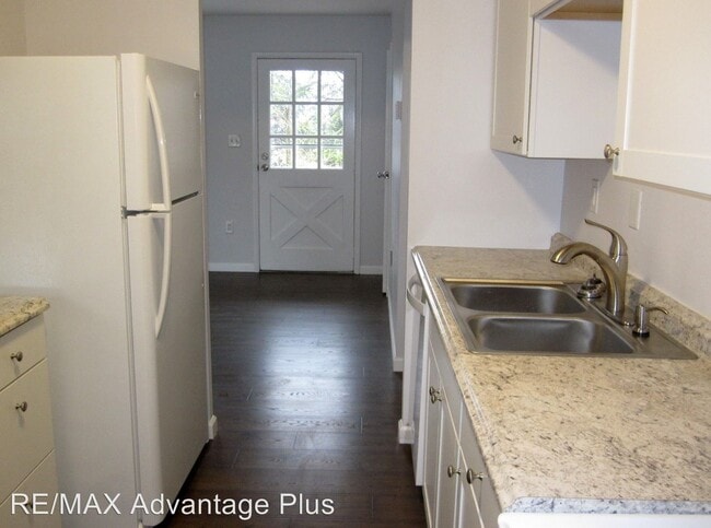 Building Photo - 4102 Back Hampden Sydney Rd