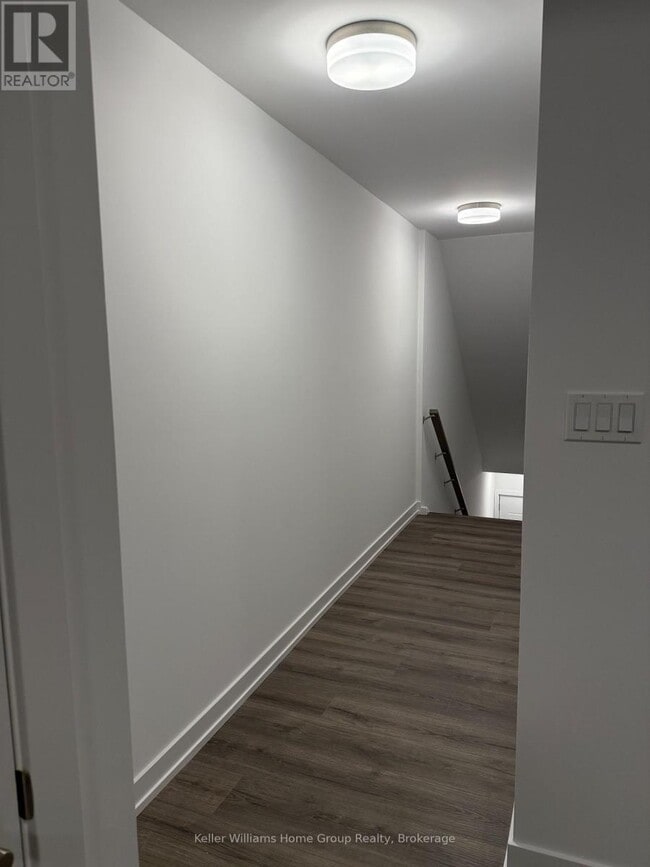 Photo du bâtiment - 940 St David St N