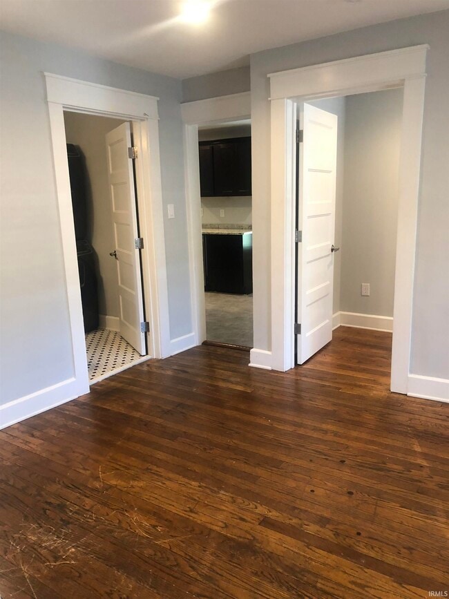 Foto del edificio - 729 E Hunter Ave