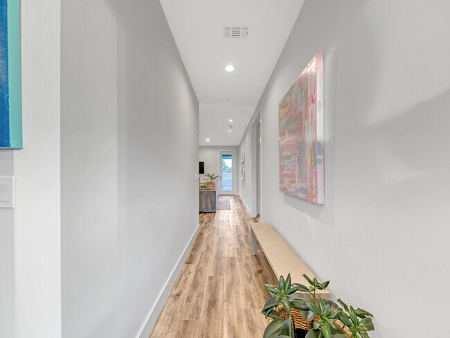 Foto del edificio - 132 Shelter Cove Dr