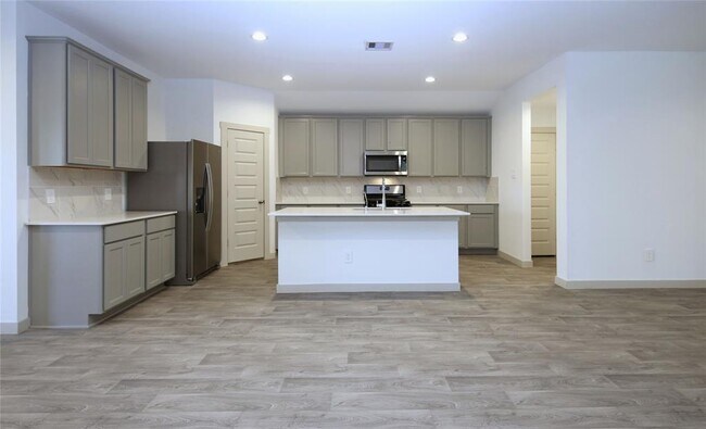 Foto del edificio - 1702 Windway Ct