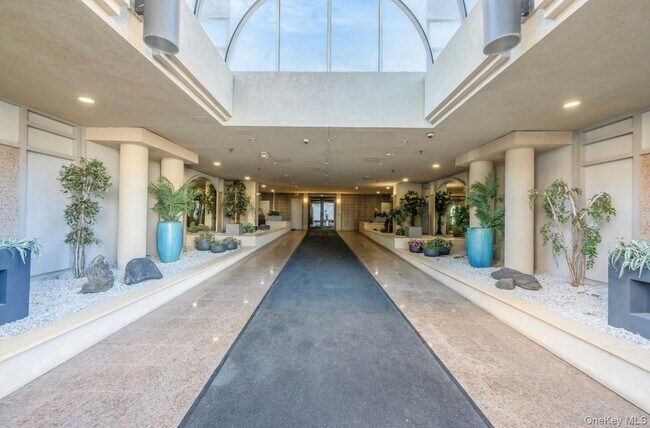 Foto del edificio - 360 Shore Rd