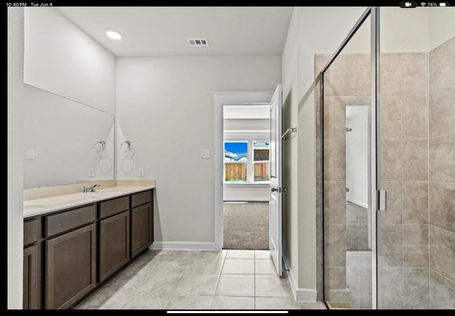 Foto del edificio - 138 Blackwell Ln