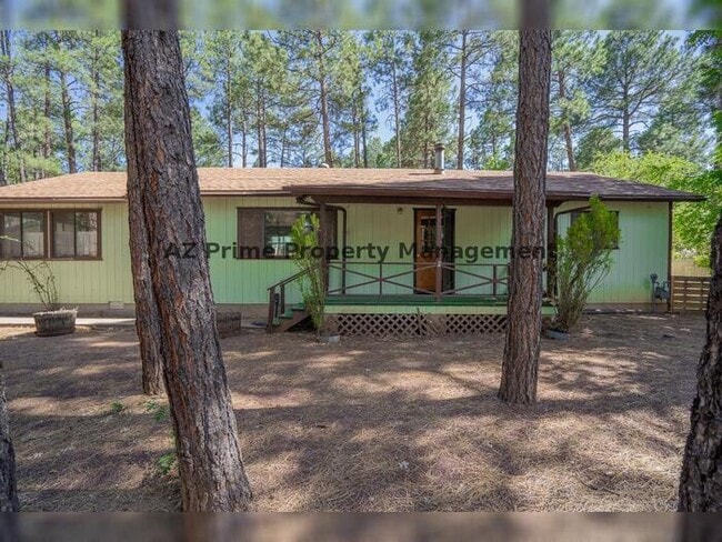 Building Photo - 5383 Glenwood Ln