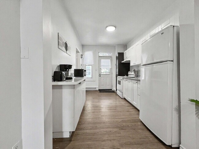 Photo du bâtiment - 4625 Rue Ontario E