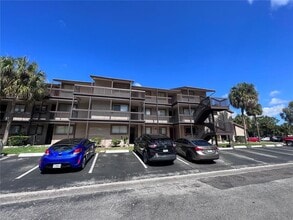 Building Photo - 6308 Newtown Cir