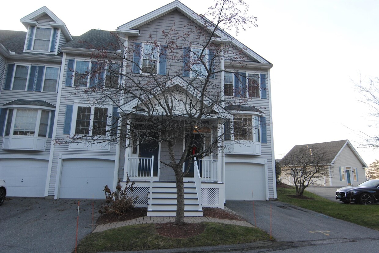 Foto principal - 29 Georgetown Dr