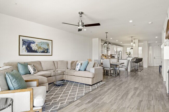 Foto del edificio - 4006 Tradewinds Dr