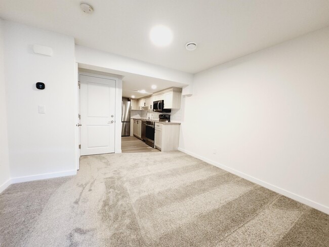 Photo du bâtiment - 5243 Edgemont Blvd NW