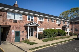 Building Photo - 92 S Clinton Ave