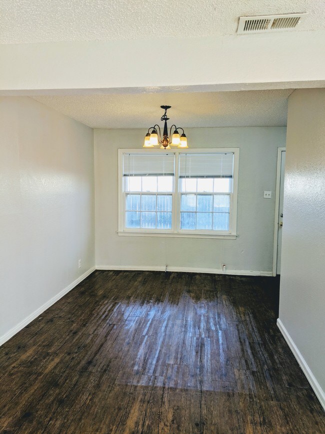 Building Photo - Siena Townhomes